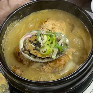 황제 상황버섯 삼계탕 사진
