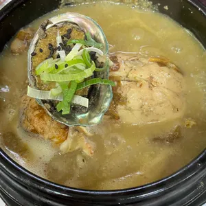 황제 상황버섯 삼계탕 사진