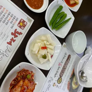황제 상황버섯 삼계탕 사진