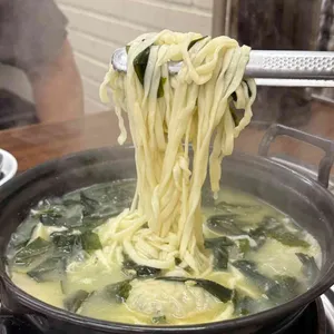 깃발집국수전골 사진