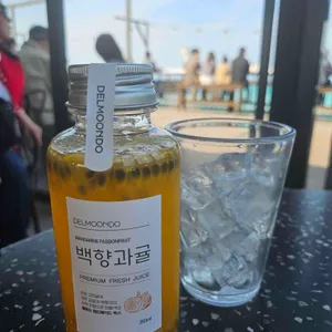 델문도 사진