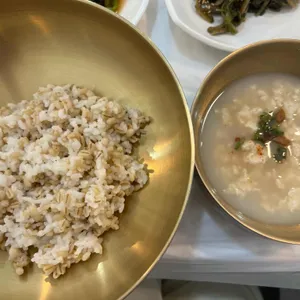 송송보리밥 사진