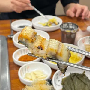 풍천숯불민물장어 사진