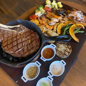 르 자민 사진