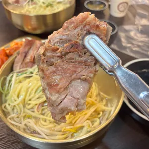 뼈칼집 사진