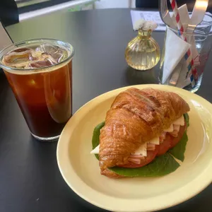 카인즈커피 사진