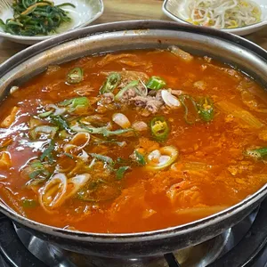 고향집뚝배기 사진
