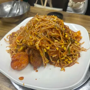 24시뼈다귀감자탕 사진