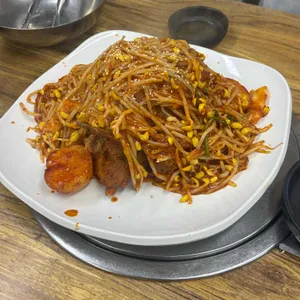 24시뼈다귀감자탕 사진
