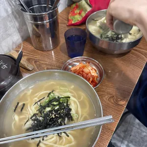 홍두깨손칼국수 사진