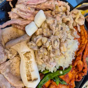 신현리 숯불닭갈비 사진