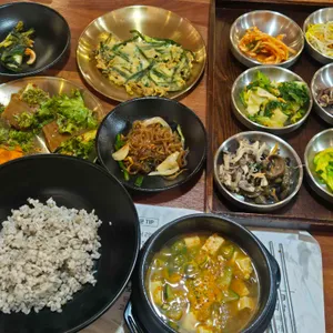 모담보리밥 사진