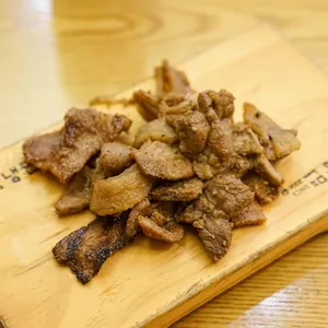 육쌈냉면 사진