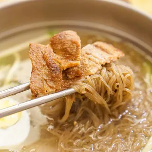 육쌈냉면 사진