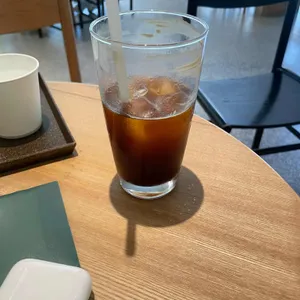구름에 396커피 사진