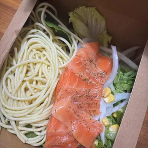 샐러디 사진