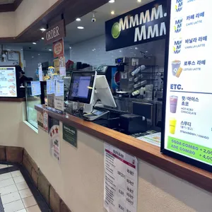 퀴즈노스 리뷰 사진