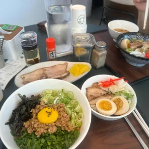 코지라멘 사진