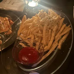 식스나잇 사진