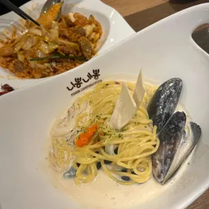 니뽕내뽕 사진