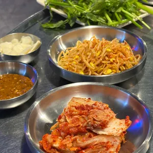 근돼장 사진