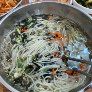 예산장터국수 사진