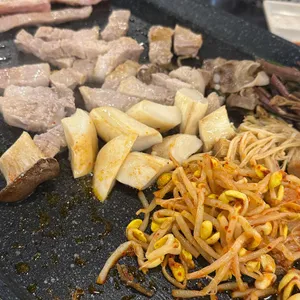 돈우리정육식당 사진