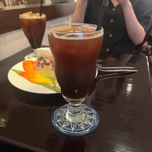 카페라리 사진