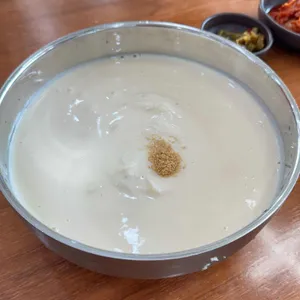 덕이원조국수 사진