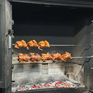 송가네참나무장작구이통닭 사진 1