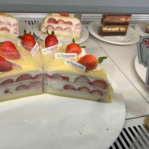 라테라스드파리 사진