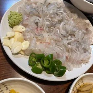 대찬횟집 사진