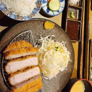 크레이지카츠 사진