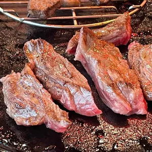 꾸석지돌판한우 사진