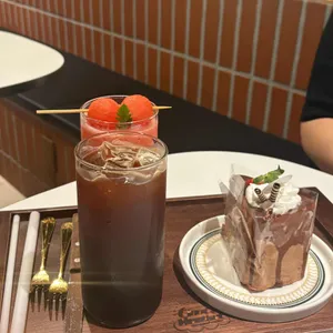 카페 굿웨더 사진