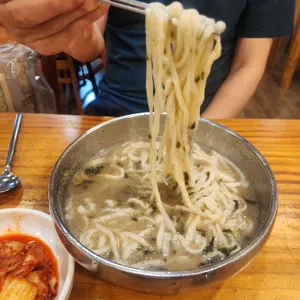 김화칼국수 사진