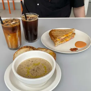 바우트 사진