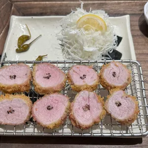 돈카츠인정 사진