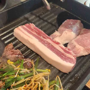 돈블랑 사진