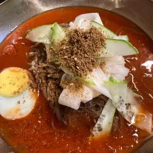 시장냉면 사진