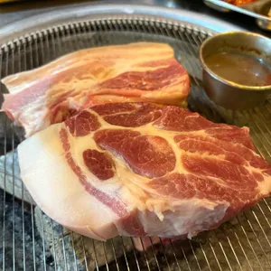 옹달샘 합정 고깃집 사진