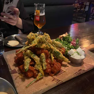 우아 사진