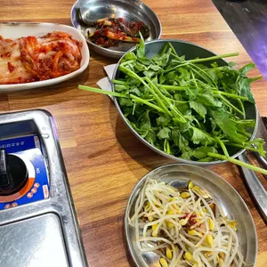흑돼지도담그리들삼겹살 사진 2