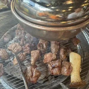 육품참숯화로구이 사진