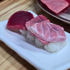 사량도 자연산횟집 사진