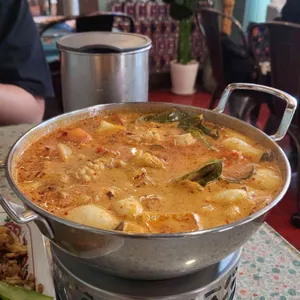 뭄알로이 사진