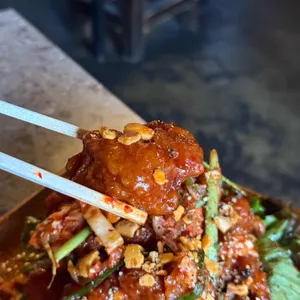 올라나뚜랄 우노 사진