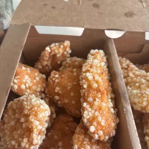 교촌치킨 사진