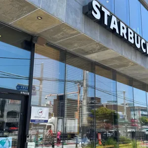 스타벅스 DT 리뷰 사진