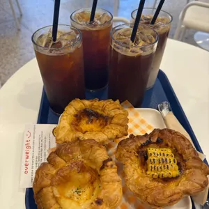 오버웨잇 사진